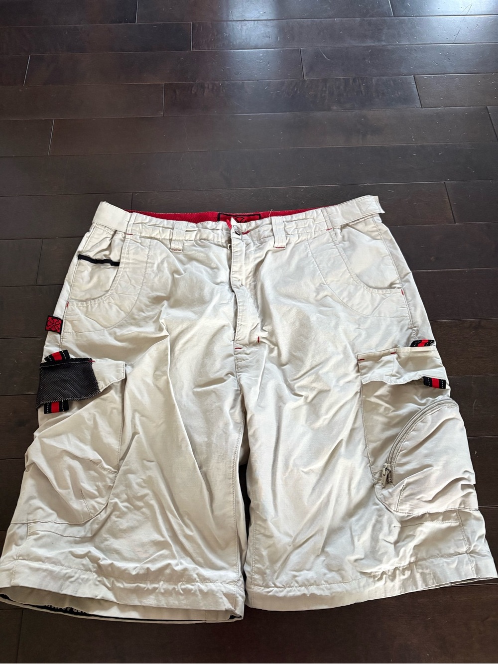 Industry baggy shorts